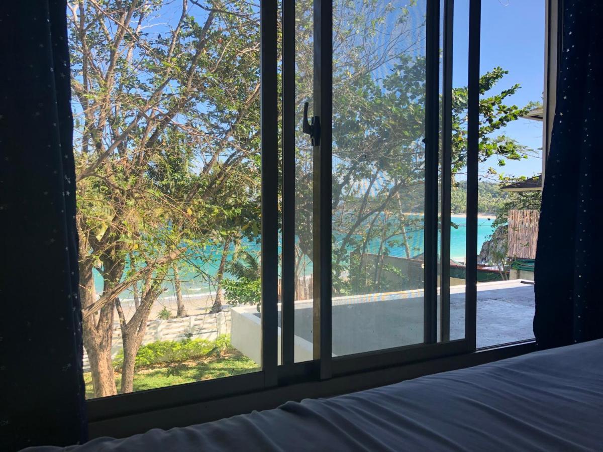 Amami Beachfront Villa With Private Beach Puerto Galera Eksteriør bilde
