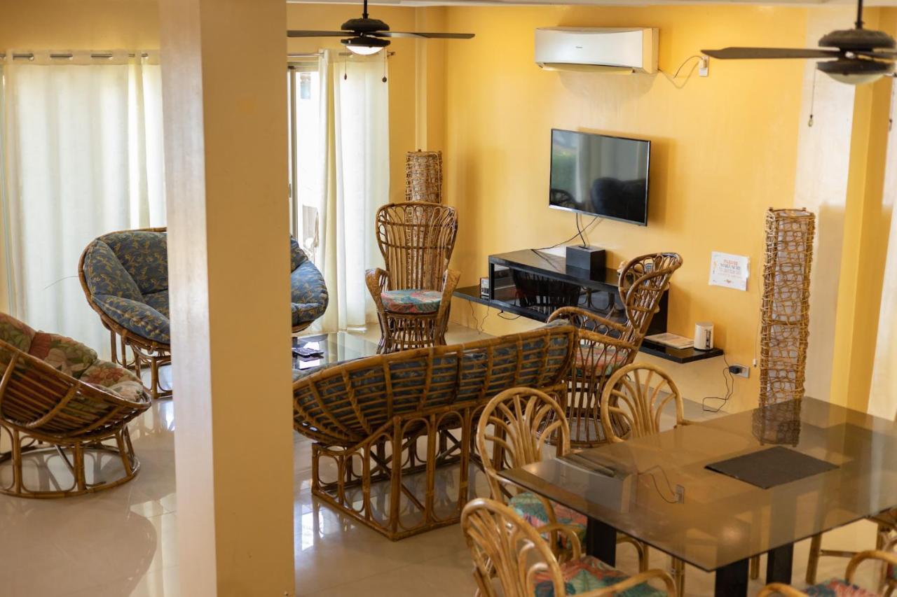 Amami Beachfront Villa With Private Beach Puerto Galera Eksteriør bilde
