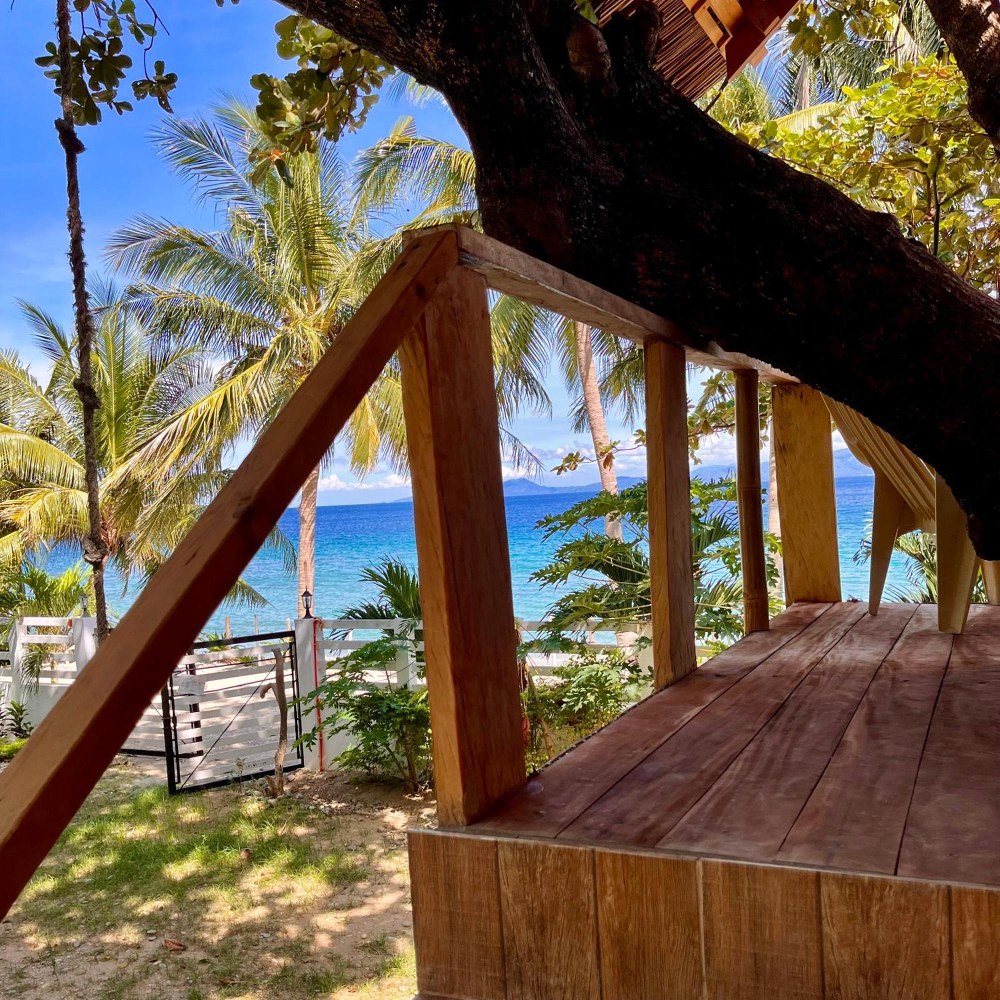 Amami Beachfront Villa With Private Beach Puerto Galera Eksteriør bilde